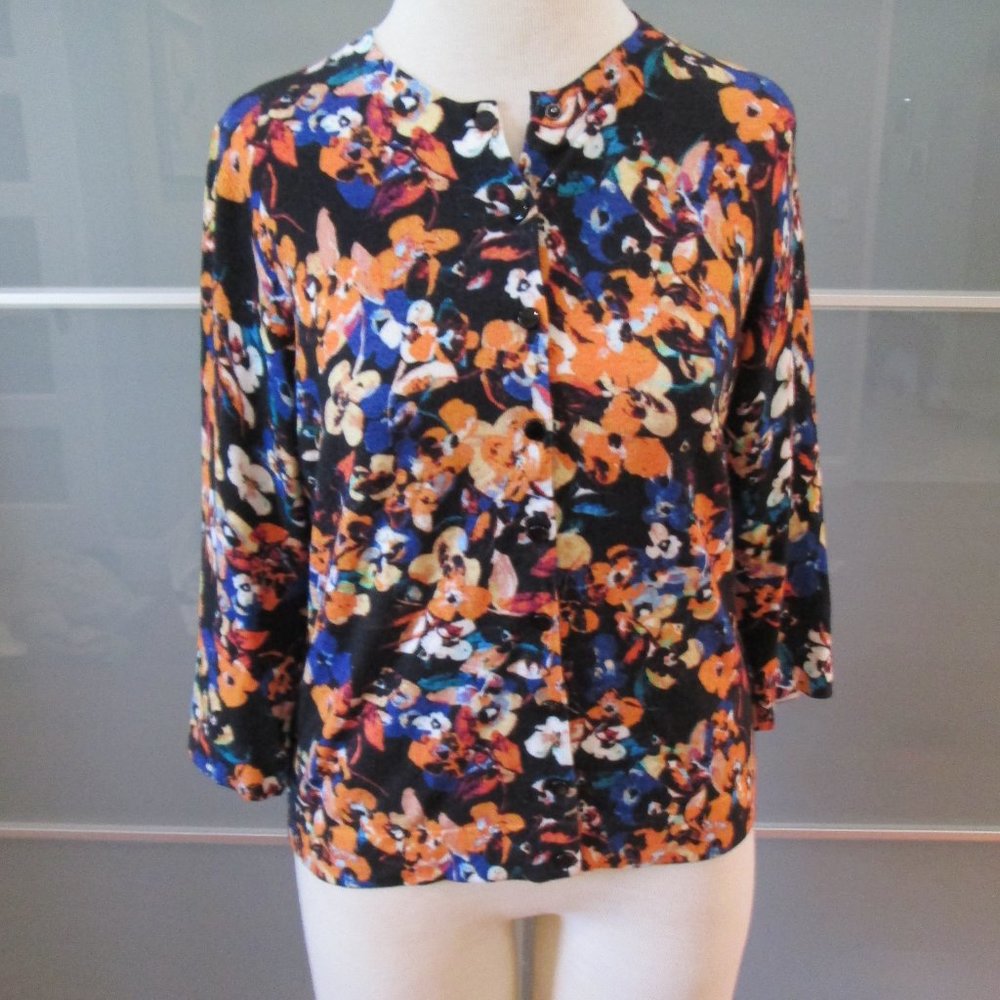 *SOLD* Karen Millen Snap Front 3/4 Sleeve Sweater - Picture 1 of 6